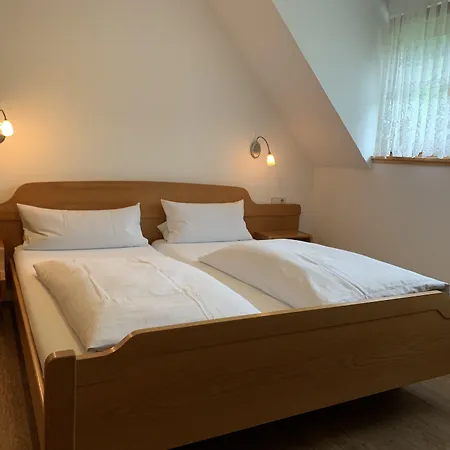 Hotel Berggasthof Linde Freiburg im Breisgau